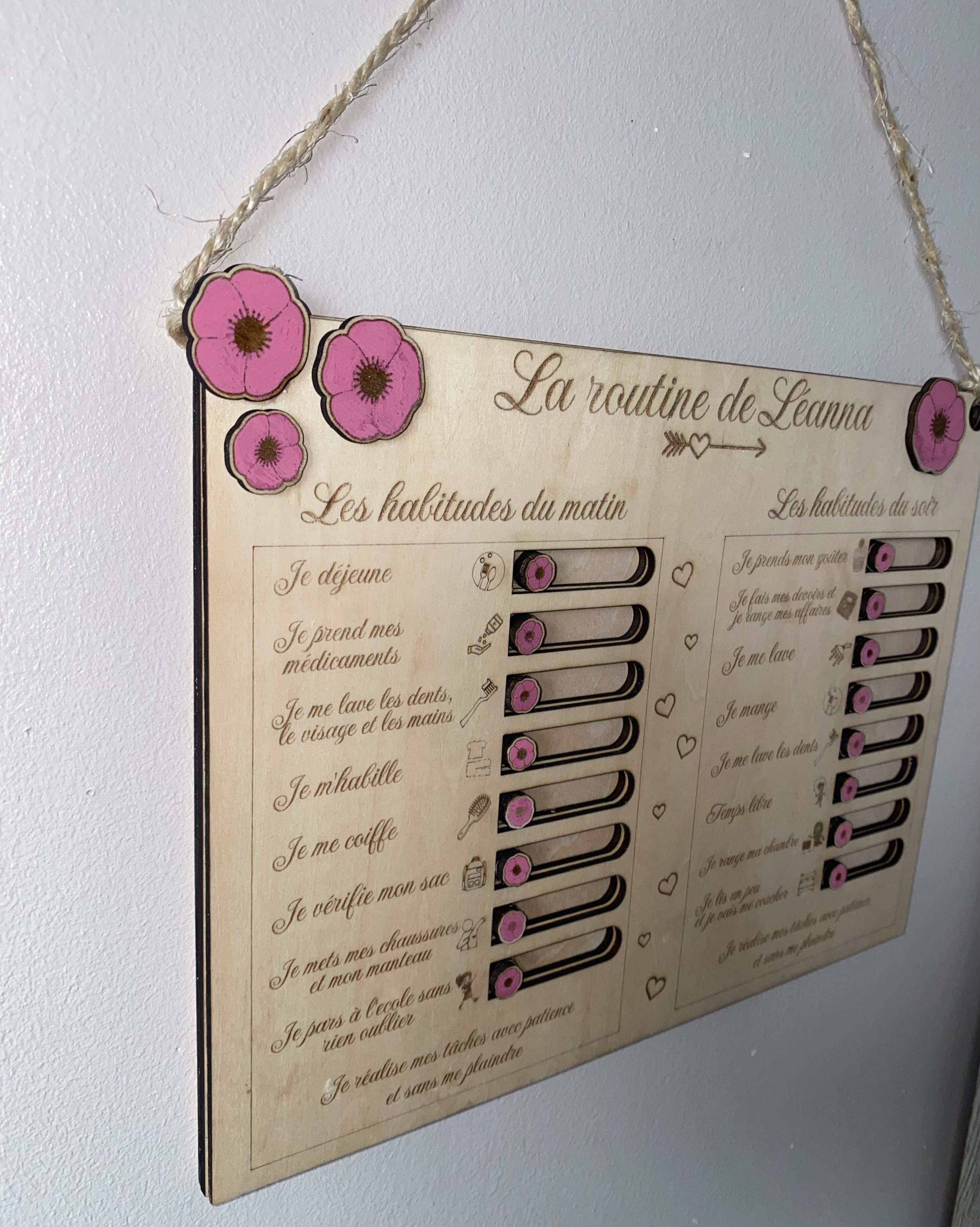 Tableau de routines enfant en bois personnalisé