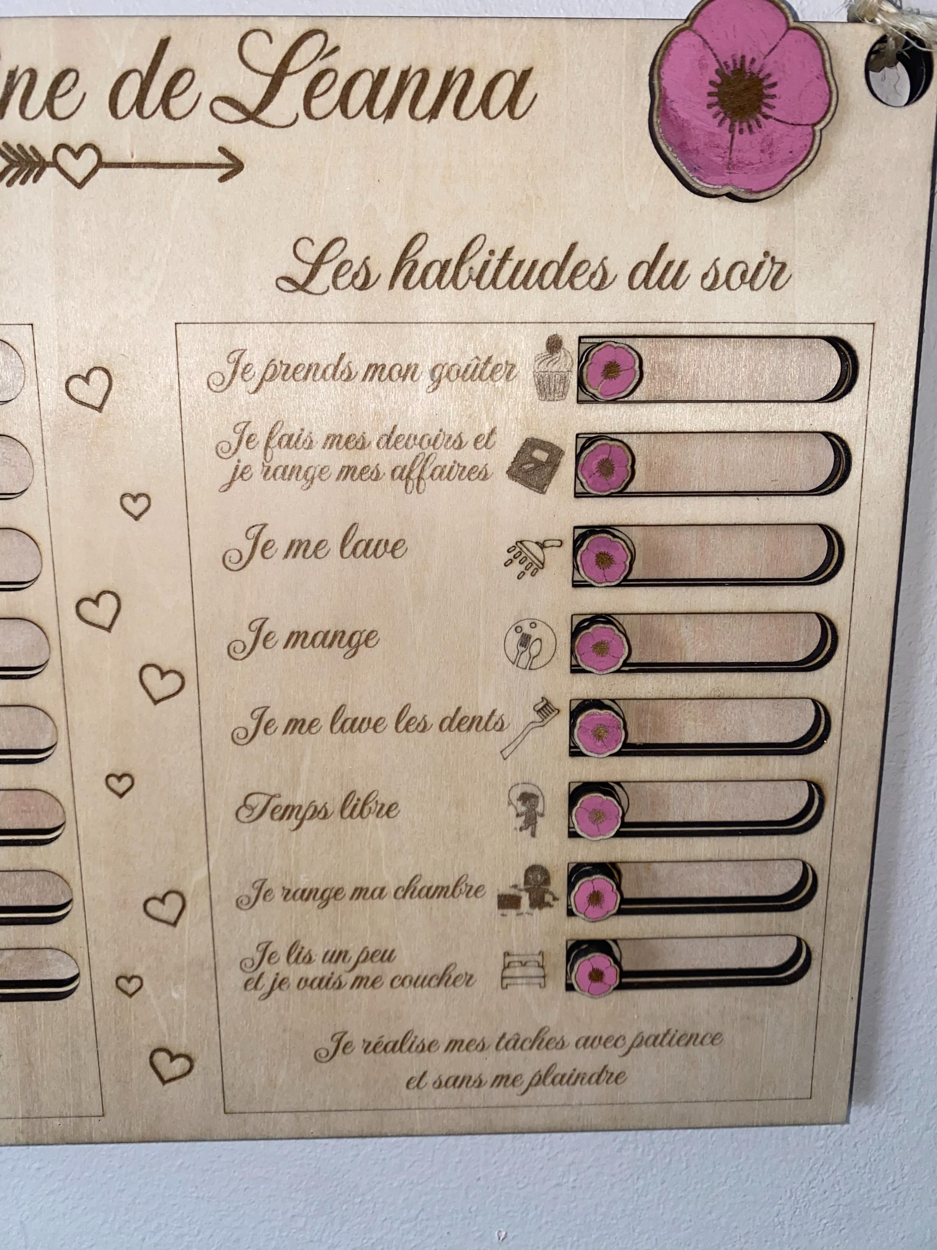 Tableau de routines enfant en bois personnalisé