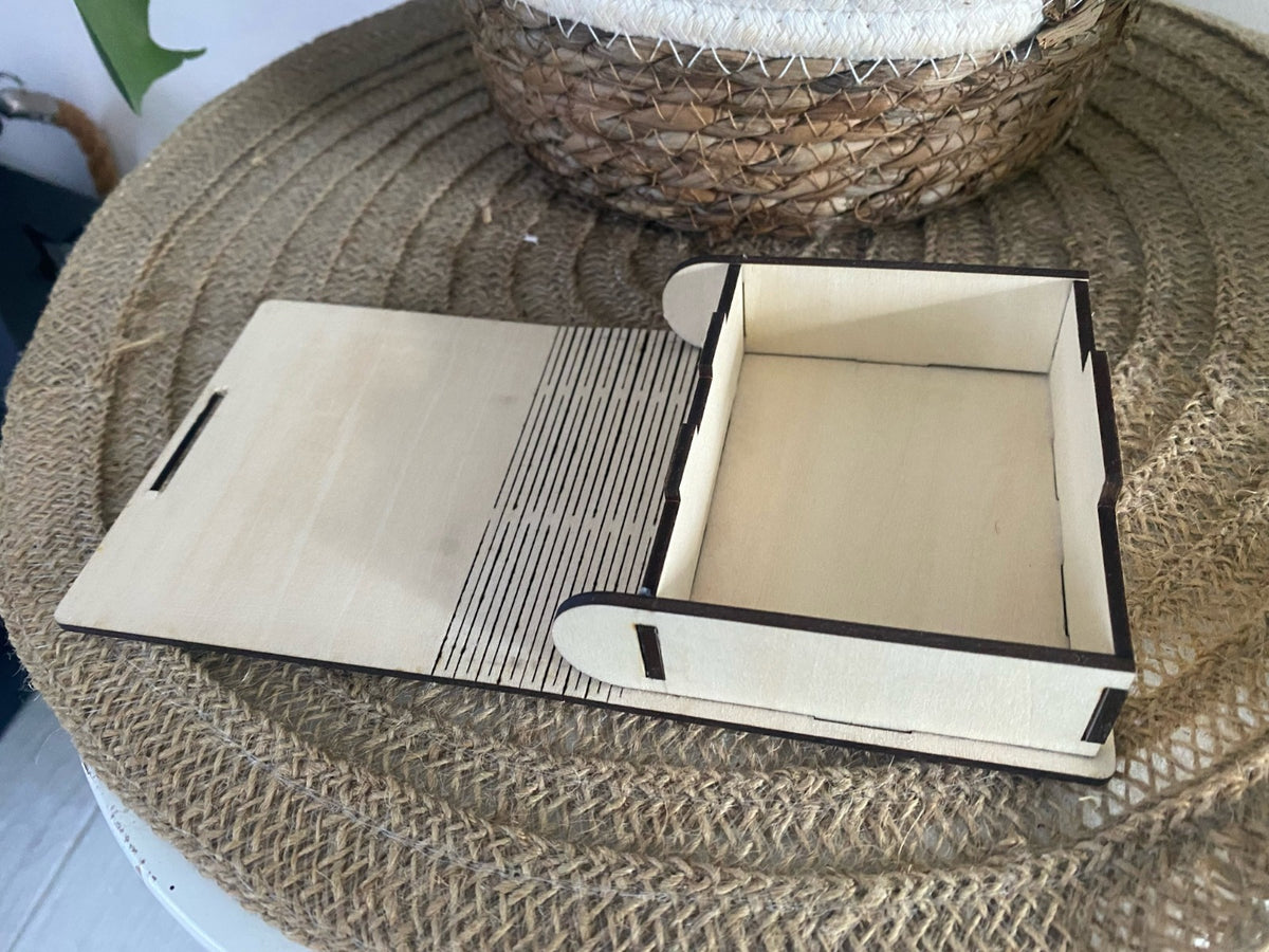Boîte à bons points en bois personnalisée – Prénom et image au choix