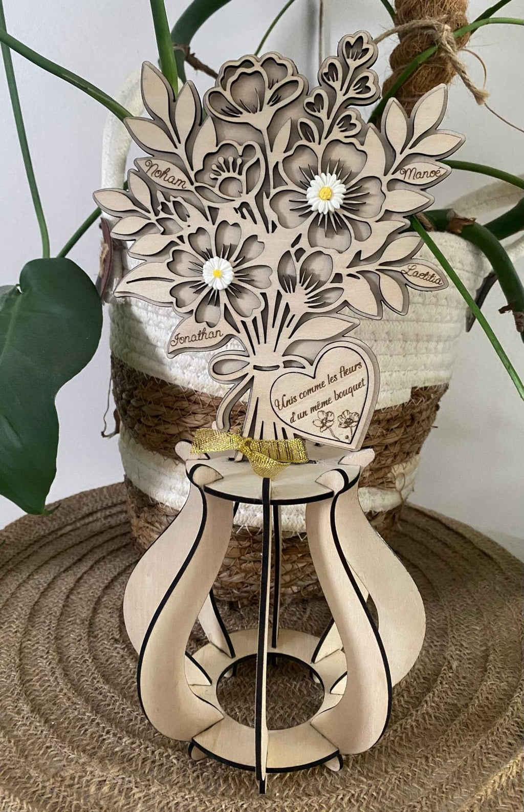 Bouquet de fleurs éternel personnalisé en bois et résine