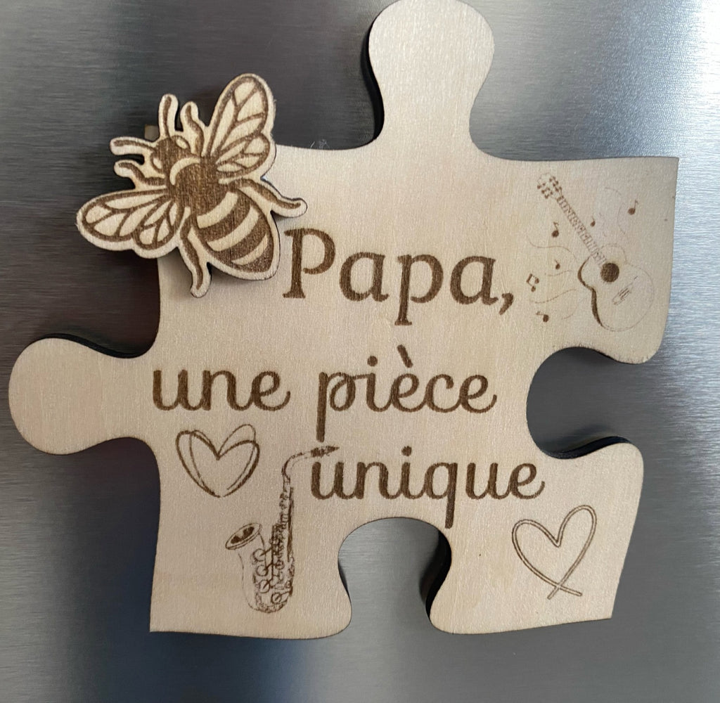 Puzzle familial personnalisé en bois – 4 pièces magnétiques