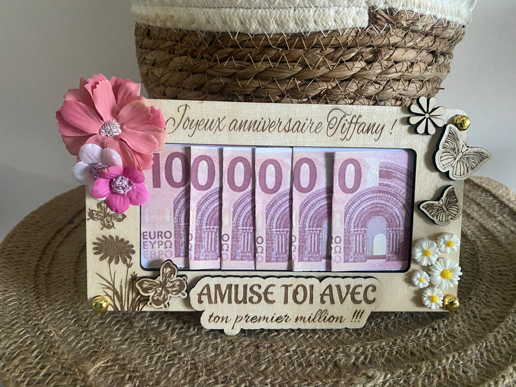 Carte en bois “Premier million” personnalisée