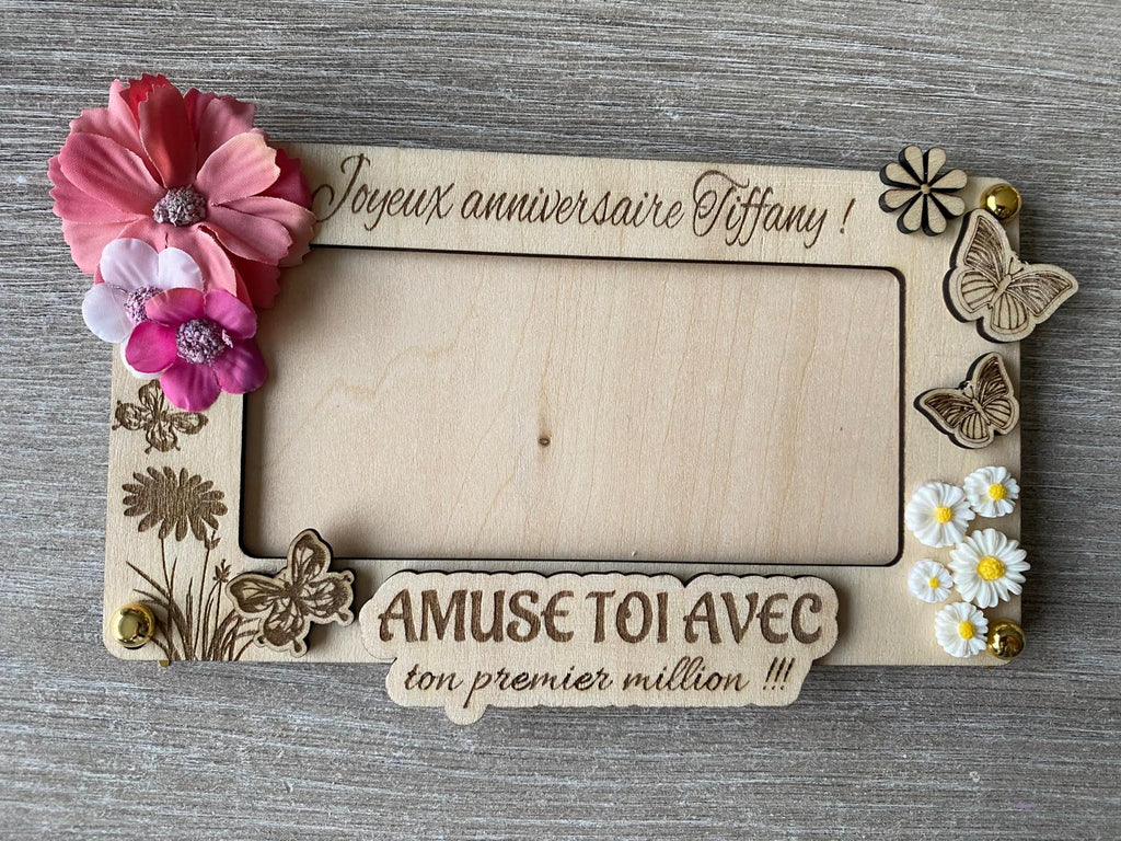 Carte en bois “Premier million” personnalisée