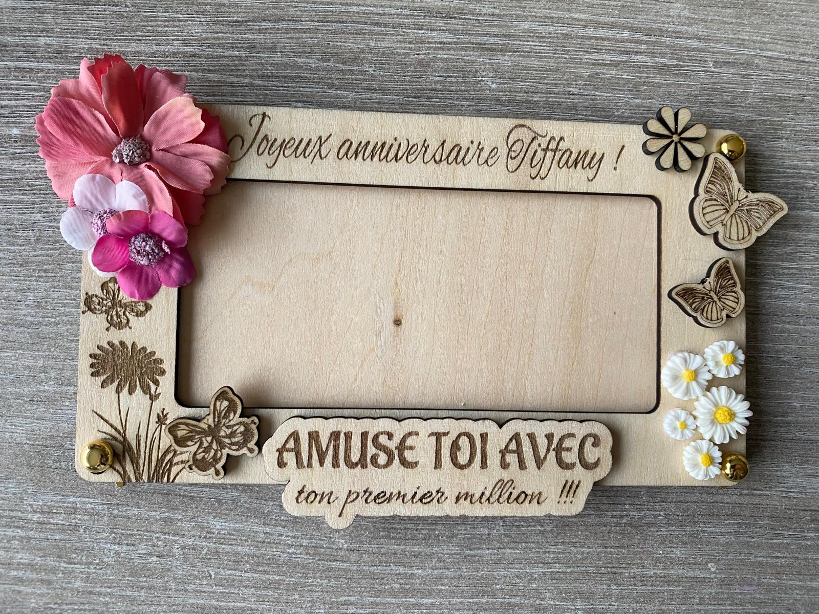 Carte en bois “Premier million” personnalisée