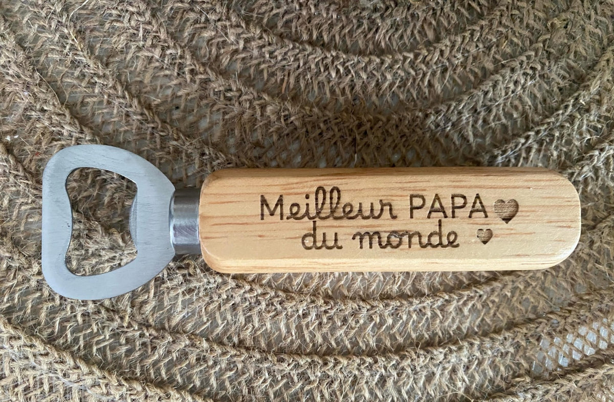 Décapsuleur en bois personnalisé – Prénom, texte ou logo