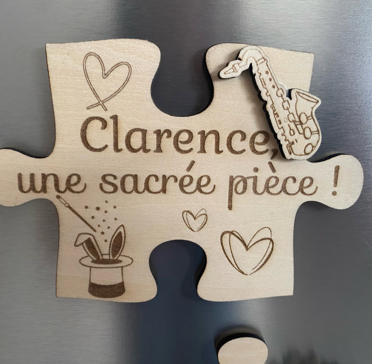 Puzzle familial personnalisé en bois – 4 pièces magnétiques