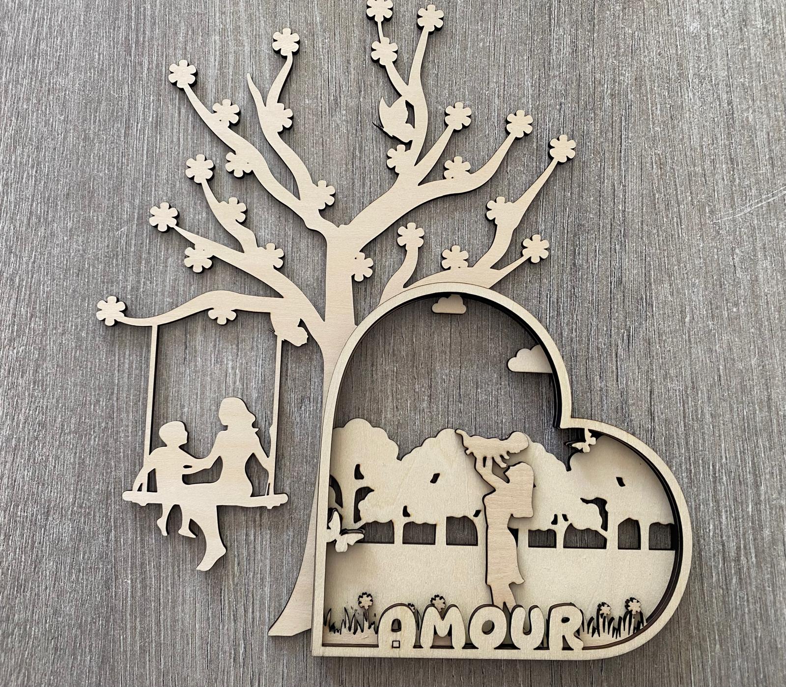 Cœur en bois multicouche avec arbre de vie