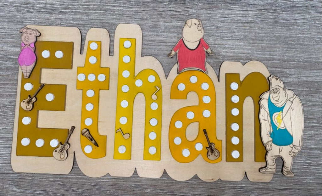 Plaque prénom décorative en bois personnalisée sur mesure